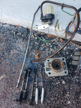 Charger l'image dans la galerie, 50 60 70 tohatsu nissan two cylinder two stroke parts
