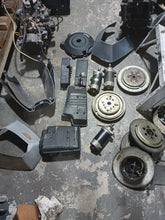 Charger l'image dans la galerie, 40, 50 yamaha three cylinder two stroke parts carb, head, stator, starter, oil tank
