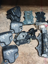Cargar imagen en el visor de la galería, 8 hp, 9.8 hp tohatsu nissan parts- head, top cowling, recoil, coil plate, powerhead
