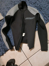 Cargar imagen en el visor de la galería, O'Neill woman's small wetsuit jacket RN77131
