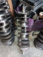 Charger l'image dans la galerie, 150 175 200 2.5 liter Mercury two stroke crankshaft
