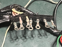 Charger l'image dans la galerie, 115 hp Yamaha WIRE HARNESS ASSEMBLY 6E5-82590-01-00 6E5-82590-10-00 1985-1987 two stroke
