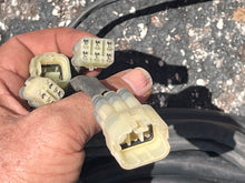 Load image into Gallery viewer, BF Honda 25' main engine harness 32205-ZY6-025AH Four Stroke electrical rigging COMPATIBLE MANY 25 - 250 hp

