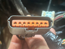 Charger l'image dans la galerie, 150 175 200 HP Yamaha HPDI 68F-82590-70-00 WIRE HARNESS ASSY nla Two Stroke 2005 (engine wiring harness) - Unit 2
