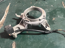 Charger l'image dans la galerie, f 9.9 hp Yamaha BASE ASSEMBLY 6G8-85561-00-94 four stroke PULSER 6G8-85580-02-00 1992-2005 T9.9ELRT
