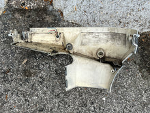 Load image into Gallery viewer, 200 225 hp Johnson Evinrude  344806 0344806 LOWER side COVER Port 0439762 439762 Stbd Evinrude Two Stroke
