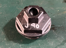 Cargar imagen en el visor de la galería, 90 - 175 hp Johnson 0338632 COVER, Thermostat two stroke 1993-2006 ois
