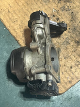 Charger l'image dans la galerie, DF 50 60 40 hp Suzuki 13300-88L01 Throttle Body 2015 FOUR STROKE df50avt 2015-2019
