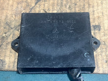 Load image into Gallery viewer, F 50 hp Yamaha 64J-85540-00-00 f8t37672 CDI igniter ‘01 TLRZ 4 cylinder four stroke T &amp; F
