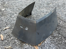 Cargar imagen en el visor de la galería, 75 85 hp Yamaha BOTTOM COWL APRON 688-42741-00-4D two stroke - some compatibility with 90 hp 1994-1995
