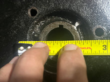 Load image into Gallery viewer, 70 50 60 65 hp Johnson Evinrude FLYWHEEL 513847 0584360 584360 0329267 FLYWHEEL NUT TWO STROKE 1992-2001

