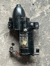 Cargar imagen en el visor de la galería, 200 - 300 hp Johnson Evinrude STARTER MOTOR two stroke v6 e-tec ficht 586289 396235 TESTED genuine 584799 586411 391511 39702
