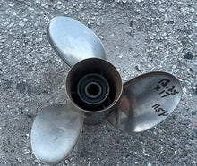 Load image into Gallery viewer, Michigan Wheel prop RAPTURE PROPELLER 13 1/4 x 17 Pitch RH Standard STAINLESS off of 115 Yamaha - for Two &amp; Four Stroke 3 and
