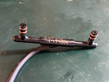 Cargar imagen en el visor de la galería, sold shopify apr2026—-90 100 115 hp Johnson 0434522 Balance tube MANIFOLD Assy 434522 two stroke 1995-2004
