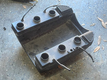 Cargar imagen en el visor de la galería, 135 150 175 hp Evinrude Ficht intake AIR SILENCER 5005369438284 1998-1999
