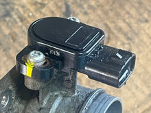 Charger l'image dans la galerie, vf 90 75 hp Yamaha THROTTLE BODY 6FP-13751-00-00 2017-2022 four stroke
