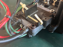 Charger l'image dans la galerie, 200 175 150 hp Yamaha HPDI 68F-81960-00-00 VOLTAGE RECTIFIER &amp; REGULATOR, FUSE BOX 68F-82170-01-00, 68F-81948-00-00 BRACKET t
