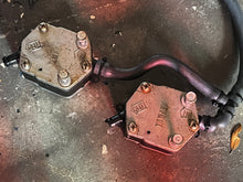 Load image into Gallery viewer, 150 hp Yamaha FUEL PUMP ASSY 6E5-24410-10-00 two stroke 1999-2001 compatible 130 - 250 hp
