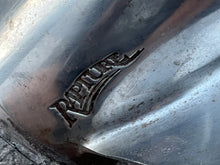 Load image into Gallery viewer, Michigan Wheel prop RAPTURE PROPELLER 13 1/4 x 17 Pitch RH Standard STAINLESS off of 115 Yamaha - for Two &amp; Four Stroke 3 and
