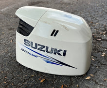Cargar imagen en el visor de la galería, DF 150 hp Suzuki ENGINE COVER SET WHITE 61410-96881-Y5S 61420-96810-Y5S four stroke 2014-2016 needs gasket
