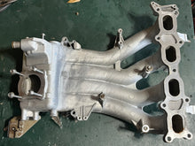 Load image into Gallery viewer, DF 115 140 hp Suzuki INTAKE MANIFOLD INTAKE 13110-90J10 Four Stroke 2013-2018
