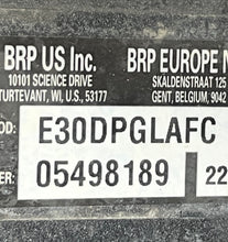 Cargar imagen en el visor de la galería, 30 25 15 hp Evinrude E-tec  GEARCASE ASSEMBLY 5009358  GEARCASE HOUSING ASSEMBLY 5009360 two stroke
