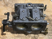Charger l'image dans la galerie, 200 175 150 hp Mercury CARBURETOR SET WMH 16-1 16-2 16-3 top 3308-9672A44 3311-818650A4 818650A52, center 3308-9672A45 818650
