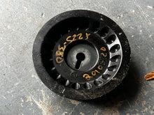 Charger l'image dans la galerie, f 225 250 300 hp Yamaha  GEAR DRIVEN PULLEY 6CB-11567-00-00 four stroke 2010-2020
