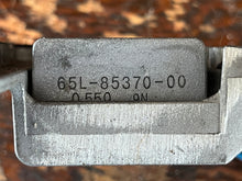 Charger l'image dans la galerie, 150 - 250 hp Yamaha ELECTRICAL RESISTOR 65L-85370-00-00 PLATE 65L-81915-00-00 Two Stroke OX66 1997-2005
