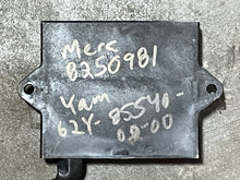 Cargar imagen en el visor de la galería, 50 hp Yamaha 62Y-85540-02-00 8250981 f8t32473 IGNITER CDI UNIT 62y-02 62Y-85540-02-00 four stroke 1998 yamamerc
