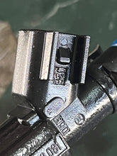 Charger l'image dans la galerie, Bosch Mercruiser Volvo FUEL INJECTOR 12567905 0280 by156081 3858969 inboard outboard
