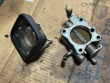 Load image into Gallery viewer, DF 40 50 Suzuki 13300-87J00 Evinrude 5031389 THROTTLE BODY 1999-2010 four stroke
