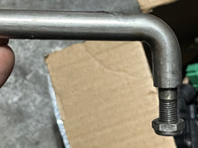 Charger l'image dans la galerie, 50 40 hp Tohatsu Nissan steering DRAG LINK &amp; HOOK PLATE 3C8848300 two stroke 2002-2010
