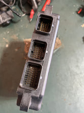 Cargar imagen en el visor de la galería, 150 175 200 hp Yamaha 68H-10 ECU CONTROL UNIT 68H-8591A-10-00 f8t 93092 two stroke HPDI superseded 68H-8591A-11-00 68H-8591A-
