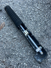 Load image into Gallery viewer, PARTS 9.8 8 hp Tohatsu Mercury 16075T4 Tiller Handle NO CABLES

