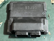 Charger l'image dans la galerie, DF 225 200 250 hp Suzuki ECU ENGINE CONTROL UNIT 33920-93J90 f8t95983 four stroke 2004-2011 superseded 33920-93JC0 -93JC1 -93
