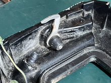 Cargar imagen en el visor de la galería, 8 HP Mercury 9204A1 BOTTOM COWL two stroke 826677A3 STOP SWITCH 9.9 15 HP
