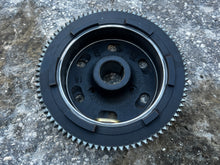 Charger l'image dans la galerie, MFS 50 40 hp Tohatsu Nissan flywheel 3KY061910M 3KY061910 2019 Four Stroke 2015-2022
