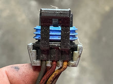Load image into Gallery viewer, 150 175 200 hp Mercury TRIGGER PLATE timer 96455A18 96455T18 Two Stroke EFI

