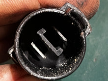 Load image into Gallery viewer, 200 225 250 hp Johnson Evinrude TILT TRIM RELAY &amp; CABLE ASSY 0586228 0586251 two stroke 1998-2002
