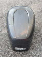 Cargar imagen en el visor de la galería, 200 150 hp Yamaha TOP COWLING engine cover 68F-42610-40-4D two stroke 2.6 Liter HPDI

