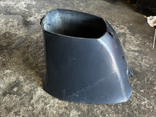 Load image into Gallery viewer, f 100 80 hp Yamaha BOTTOM COWLING APRON 67F-42741-01-8D 67F-42741-00-4D four stroke 2000-2017 some 80 100 115 hp compatibilit
