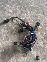 Charger l'image dans la galerie, 115 130 hp Yamaha engine WIRE HARNESS 6N7-82590-14-00 Two Stroke 1994-2003
