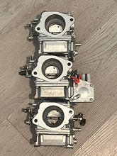 Load image into Gallery viewer, 90 hp Yamaha CARBURETOR SET 61H-30 6H1-14301-30-00 6H1-14302-30-00 6H1-14303-30-00 Two Stroke 2004-09 superseded 6H1-31
