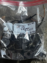 Cargar imagen en el visor de la galería, DT 55 hp Suzuki CHOKE SOLENOID 38600-95510 two stroke 1985-1994 some 65 75 85 hp 1985-1987
