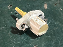 Load image into Gallery viewer, 115 hp Mercury iafm TPS TEMPERATURE SENSOR 891663001 four stroke EFI
