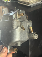 Charger l'image dans la galerie, DT 225 200 150 hp Suzuki Efi FUEL VAPOR SEPARATOR 15600-92E21-0EP, cover 1-line 15620-88D21-0ED two stroke 1988-99
