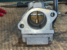Load image into Gallery viewer, 90 hp Mercury WBE 108-3 3301-824854T20 Bottom Carburetor ELPTO 1999-2004 ELHPTO 1999-2004 two stroke OIL-INJECTED 75 hp Compa
