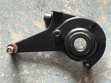 Load image into Gallery viewer, 115 90 hp Mercury Optimax THROTTLE LEVER 881969-c Two Stroke 3 Cylinder DFI 2008
