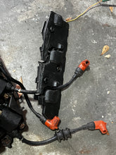 Charger l'image dans la galerie, 150 175 hp Yamaha IGNITION COIL  68F-82310-01-00 BRACKET 68F-82316-00-00 two stroke HPDI 2004-2014 some 200 hp
